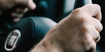 Alldaynews.gr Οδική ασφάλεια: Έρχεται όριο 30 χλμ./ώρα σε κατοικημένες περιοχές – Η ασφαλέστερη χώρα και η Ελλάδα