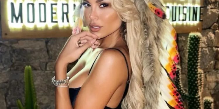 Αλεξάνδρα Παναγιώταρου: Απολαμβάνει μασάζ γυμνή[photo]