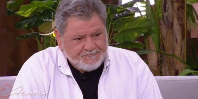 Alldaynews.gr Παρτσαλάκης: Συγκινητικές στιγμές με την Μενεγάκη – «Με διέλυσες»! (Video)