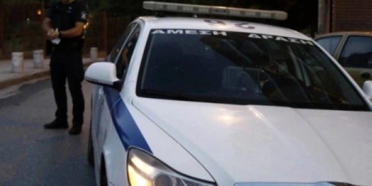 Alldaynews.gr 60χρονος στην Αθήνα έψαχνε πληρωμένο δολοφόνο για την πρώην σύζυγό του μέσα από το Facebook (video)
