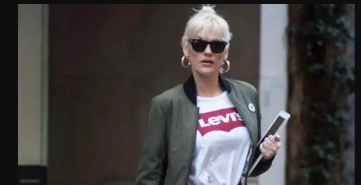 Alldaynews.gr Σάσα Σταμάτη: Προσφεύγει στη δικαιοσύνη για τον θάνατο του πατέρα της