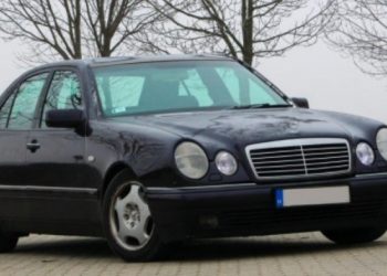 Εξευτελιστικές τιμές σε δημοπρασία του ΟΔΔΥ: Mercedes από 300€