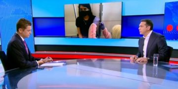 Τσίπρας: «Χάνεται “ένα χωριό” κάθε εβδομάδα και ο Μητσοτάκης βαυκαλίζεται ότι νίκησε την πανδημία» (vid)