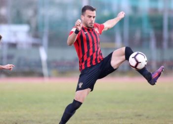 Τραγωδία Πριν Λίγο: Νεκρός ο 31χρονος ποδοσφαιριστής Νίκος Τσουμάνης