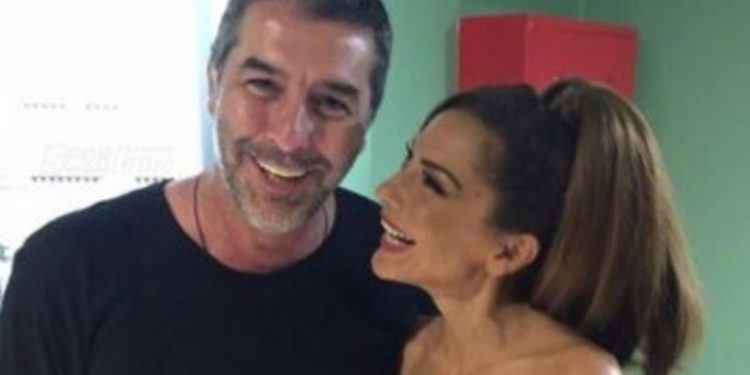 Alldaynews.gr Βανδή-Μπισμπίκης: Πόση διαφορά ηλικίας έχουν-O έρωτας χρόνια δεν κοιτά!!