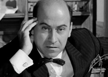 «Ο Θανάσης Βέγγος πήγε να απατήσει τη γυναίκα του και βγήκε με τα βρακιά κατεβασμένα»