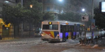 Έρχεται μεσογειακός κυκλώνας με βροχές – Τα 3 σενάρια για το πού θα «χτυπήσει»