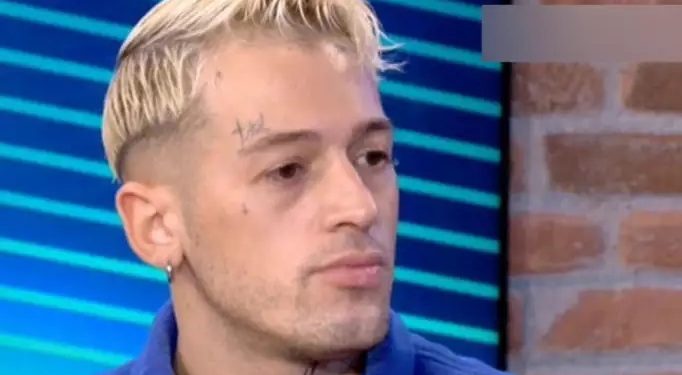 Alldaynews.gr Τάσος Ξιαρχό: Ο πατέρας μου μας κυνηγούσε με μια καραμπίνα να μας σκοτώσει – Έχουν αποκατασταθεί οι σχέσεις μας (video)