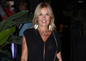 Χριστίνα Παππά: «Ήμουν καταπιεσμένη από το σπίτι κι έτρωγα το ξύλο της αρκούδας»[video]