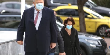 Alldaynews.gr Βενιζέλος: Να πουν γιατί είμαστε στις δύο πρώτες χώρες σε θανάτους από κορονοϊό στην Ευρώπη