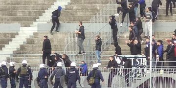 Επεισόδια πριν το Τρίκαλα – Νίκη Βόλου με προσαγωγές και τραυματία (ΦΩΤΟ)