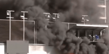 Απίστευτο: Το γήπεδο που θα παίξει η Αγγλία έπιασε φωτιά σε ζωντανή σύνδεση! (vid)