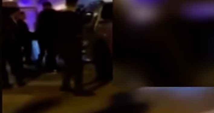 Alldaynews.gr Κρήτη: Μπήκε σε μπαρ με το 4X4 επειδή του αρνήθηκαν την είσοδο (video)