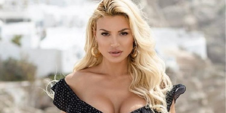 Alldaynews.gr Η Αλεξάνδρα Παναγιώταρου ξεκαθαρίζει: Είναι ψευδές και θέλω να σταματήσει εδώ (video)