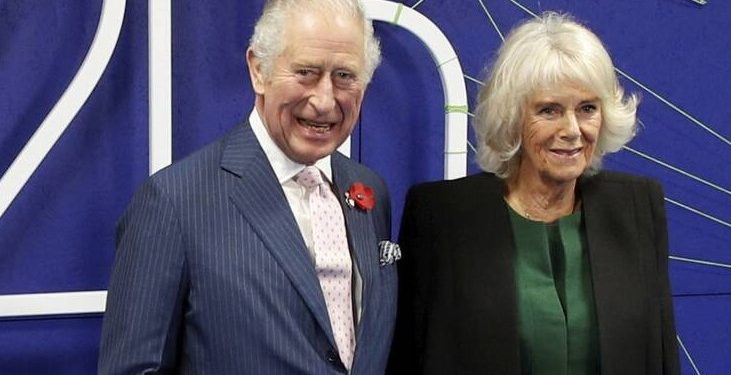 Alldaynews.gr Camilla σε Κάρολο: Την άκουσε όλο το Παλάτι: «Βγάλτον από τη ζωή μας τώρα»