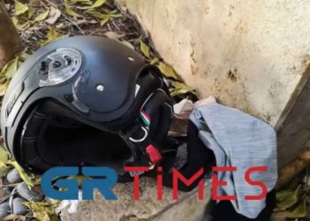 Θεσσαλονίκη: Ραγίζουν καρδιές οι φίλοι και οι συγγενείς του ντελιβερά – Το τελευταίο αντίο στον τόπο της τραγωδίας