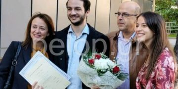 Alldaynews.gr Γιάννης Ζάρκος: Ξεπέρασε τον καρκίνο και έγινε γιατρός για να βοηθήσει τα παιδιά