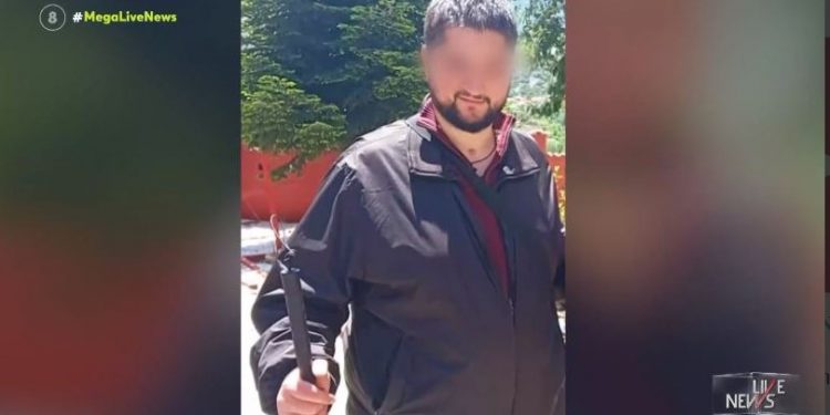 Alldaynews.gr Συγκλονίζει ο πατέρας του 27χρονου Γιώργου που πέθανε: «Μας τρώνε οι τύψεις που δεν έκανε το εμβόλιο»