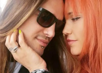 H Πηνελόπη Αναστασοπούλου ποζάρει γυμνή στον φακό του άνδρα της[photo]