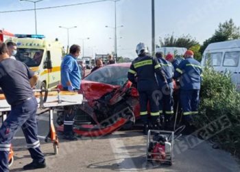 Πατρών-Πύργου: Τρεις τραυματίες σε τροχαίο στο ύψος της «Αίγλης»