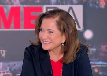 Ντόρα Μπακογιάννη: «Είμαι καλά, δόξα τω Θεώ-Προχωράω, κάνω τις θεραπείες μου με αισιοδοξία»