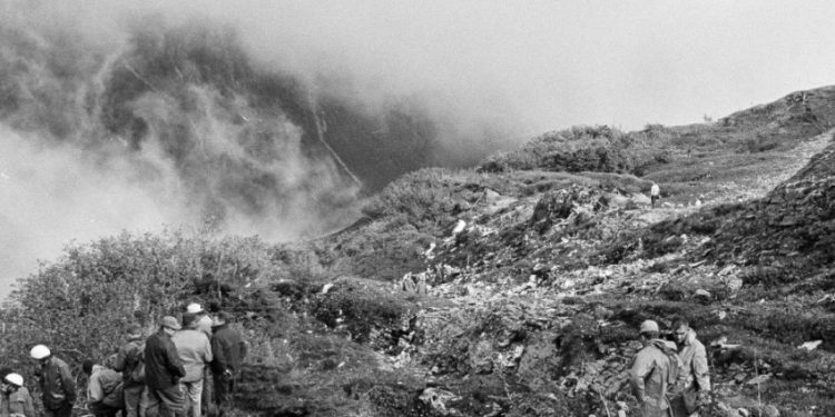 Alldaynews.gr Το κορίτσι που έπεσε από… τον ουρανό και επέζησε!