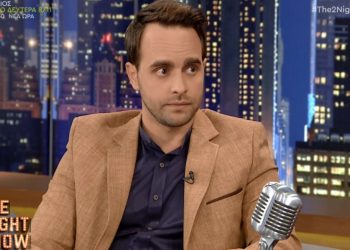 Λάζος Μαντικός: Μου επιτέθηκε μια γουρούνα! Της είχε ανέβει η λίμπιντο-Ήθελε να κάνει σ3ξ