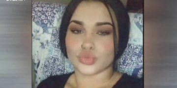 Τραγικό τέλος για την 18χρονη Μαρία: Με χειροκροτήματα και τραγούδια το τελευταίο «αντίο»[photos]