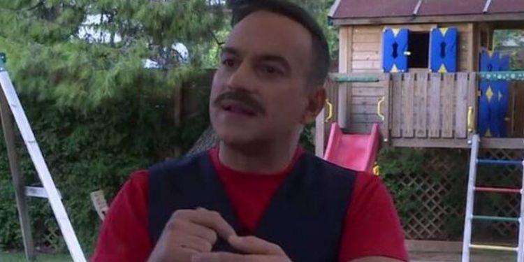 Alldaynews.gr Κρατερός Κατσούλης: Μισός μετά τον χωρισμό του με την Κατερίνα Καραβάτου-Πόσα κιλά έχασε!