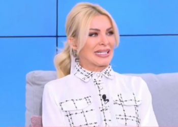 Λύγισε on air η Καινούργιου! Διέκοψε την εκπομπή[video]