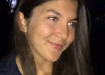 Φώφη Γεννηματά: Αυτή είναι η 17χρονη που συγκίνησε τα παιδιά και τον σύζυγό της, Ανδρέα Τσούνη