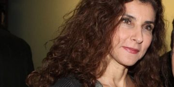 Alldaynews.gr Δείτε με ποιον γνωστό ηθοποιό ήταν ζευγάρι για 10 χρόνια η Μαρία Παπαλάμπρου