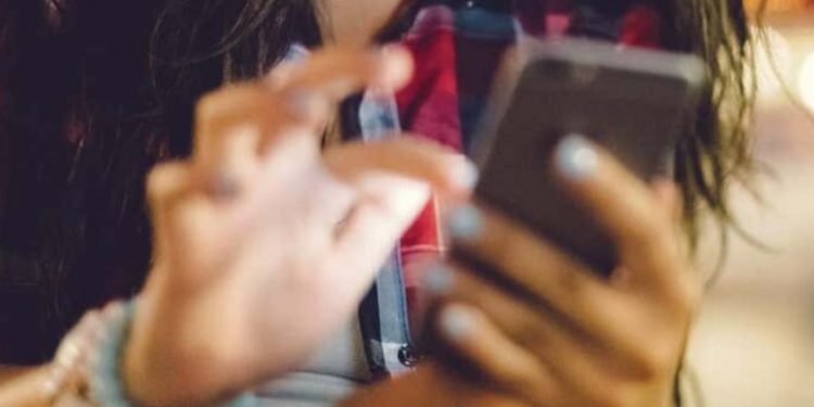 Alldaynews.gr Σοκ στα Τρίκαλα: Μητέρα καταγγέλλει 20χρονο για διαρροή ερωτικού βίντεο με την15χρονη κόρη της