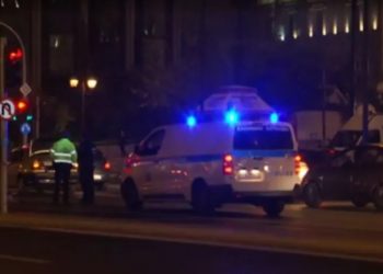 Τραγωδία εξω απο τη Βουλή: Νεκρός ο πεζός που παρέσυρε ταξί
