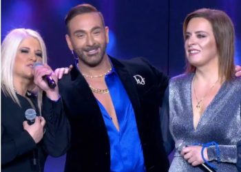 Γωγώ Τσαμπά: Επέστρεψε στο J2US μείον 22 κιλά – Η μεγάλη αλλαγή στην εμφάνισή της