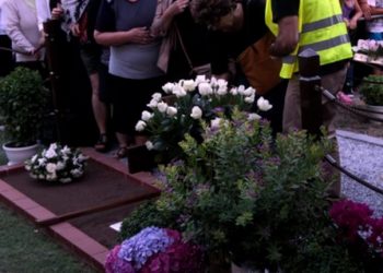 Νέο μέγα Θαύμα: Η 71χρονη κα Βασιλεία προσκύνησε τον τάφο του Αγίου Παϊσίου και θεραπεύθηκε