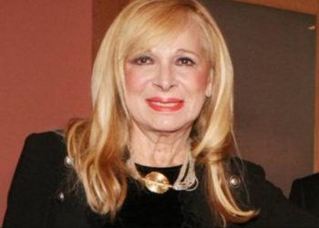 Θρήνος για την Άννα Φόνσου-Το σπαρακτικό αντίο:”Έφυγες αγάπη μου  7 παρά 5″