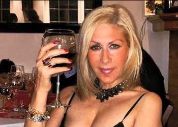 Έφη Σαρρή: Η αποχή από το σ3ξ είναι το ελιξίριο της νεότητας