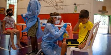 Alldaynews.gr Κορονοϊός: Ξεκινούν οι εμβολιασμοί παιδιών 5-11 ετών με 30 μικρογραμμάρια δόση