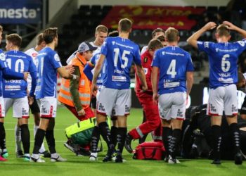 Σοκ με 28χρονο ποδοσφαιριστή: Έπαθε καρδιακή προσβολή και κατέρρευσε στο γήπεδο (φωτο)