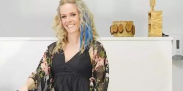 Alldaynews.gr Κατερίνα Μαυρίκη: «Γνωστός ηθοποιός και σκηνοθέτης με βίασε το 2013-Πήγα και έκανα εμετό οκτώ φορές»