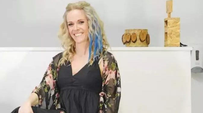 Alldaynews.gr Κατερίνα Μαυρίκη: «Γνωστός ηθοποιός και σκηνοθέτης με βίασε το 2013-Πήγα και έκανα εμετό οκτώ φορές»