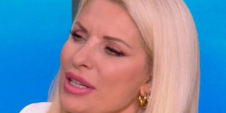 Ξετρελάθηκε η Μενεγάκη!Τι έπιασε και έκανε έτσι….[video]