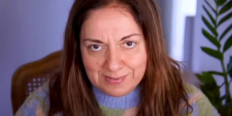 Alldaynews.gr Σοκάρει η Σοφία Μουτίδου: «Κλαίω πολύ και νιώθω βαθιά λύπη… Πνίγομαι και νομίζω ότι πεθαίνω»