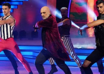 Alldaynews.gr DWTS: Εντυπωσίασε με το χορό του ο Νίκος Μουτσινάς (video)