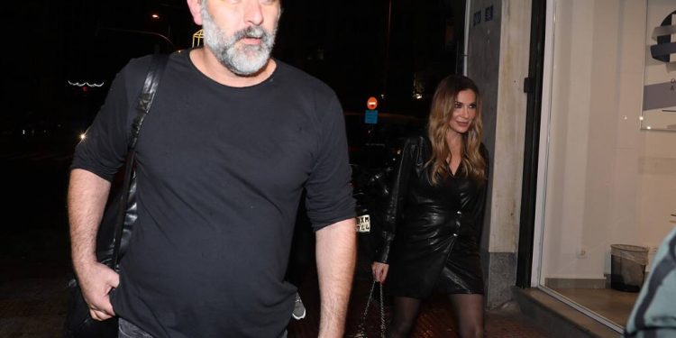 Δέσποινα Βανδή – Βασίλης Μπισμπίκης: Έκαναν την πρώτη τους επίσημη κοινή εμφάνιση