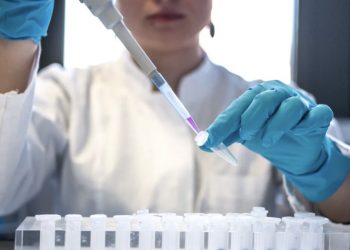 Μετάλλαξη ”Όμικρον”: Σκληρά μέτρα για τους Ανεμβολίαστους εργαζόμενους-Νέο ΣΟΚ για την εστίαση