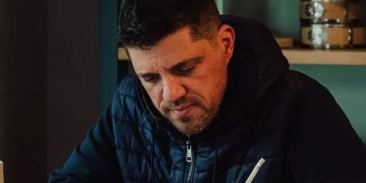 Alldaynews.gr Τραγικές ώρες για τον σεφ Αλέξανδρο Παπανδρέου: Νεκρός και ο πατέρας του από κορονοϊό, μετά το θάνατο της θεία του