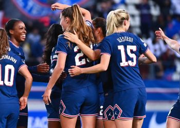 Παίκτρια της Παρί πλήρωσε μασκοφόρους για να δείρουν συμπαίκτριά της που έπαιζε βασική!