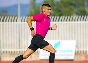 Διαιτητής έσωσε τη ζωή ποδοσφαιριστή σε γήπεδο της Αιτωλοακαρνανίας – Του είχε «γυρίσει» η γλώσσα